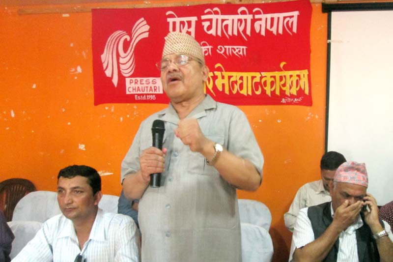 CPN-UML Vice-Chairman Bamdev Gautam speaks at a press conference organised by the Press Chautari Nepal, Kaski chapter, in the district, on Saturday, August 13, 2016. Photo: Rishi Ram Baral/ THT