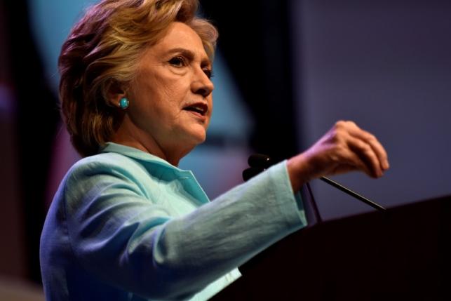 U.S. Democratic presidential candidate Hillary Clinton addresses a joint gathering of the National Association of Black Journalists and the National Association of Hispanic Journalists in Washington August 5, 2016. REUTERS/James Lawler Duggan