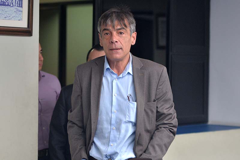 Primo Corvaro, FIFA's head of member associations, walks at the Soccer Federation of Guatemala (Fedefut) in Guatemala City, Guatemala, on September 14, 2016. Photo: Reuters