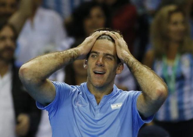 Britain Tennis - Great Britain v Argentina - Davis Cup Semi Final - Emirates Arena, Glasgow, Scotland - 16/9/16nArgentina's Juan Martin del Potro celebrates after winning his match against Great Britain's Andy MurraynAction Images via Reuters / Andrew BoyersnLivepic