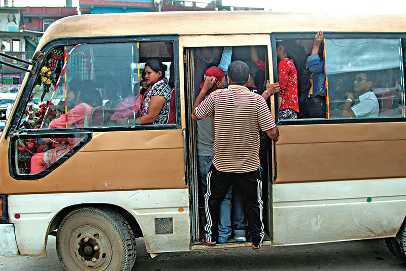 Overcrowded Nepal Yatayat bus. Photo: Ranup Shrestha/THT