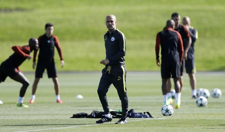 Football Soccer Britain - Manchester City Training - City Football Academy - 23/8/16nManchester City manager Pep Guardiola during training. Action Images via Reuters / Carl Recine. Livepic