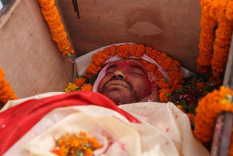 The body of renowned singer Sunil Bardewa kept for final tribute  in the premises of the Nepal Academy, Kamaladi, on Wednesday, September 14, 2016. Photo: RSS
