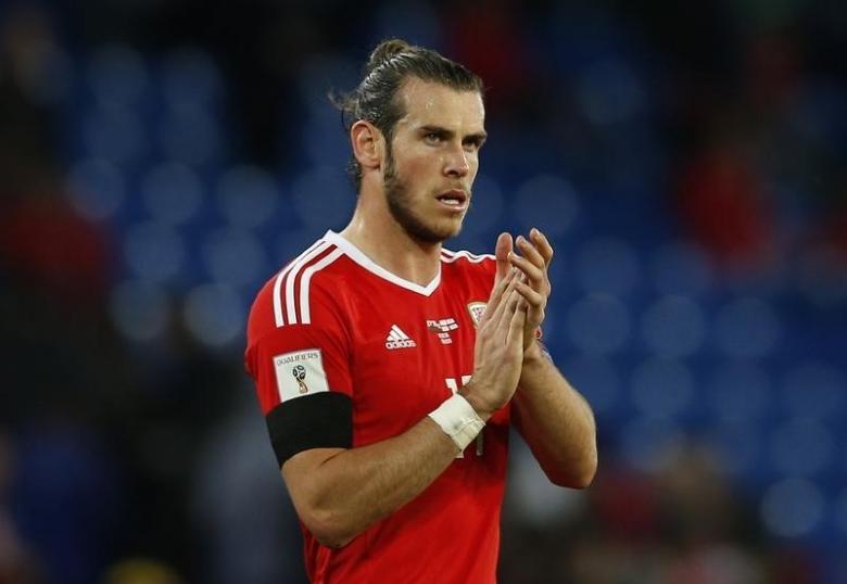 Football Soccer Britain - Wales v Georgia - 2018 World Cup Qualifying European Zone - Group D - Cardiff City Stadium, Cardiff, Wales - 9/10/16nWales' Gareth Bale looks dejected after the matchnAction Images via Reuters / Andrew CouldridgenLivepic