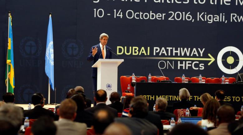 U.S. Secretary of State John Kerrydelivers his keynote addres to promote U.S. climate and environmental goals, at the Meeting of the Parties to the Montreal Protocol on the elimination of hydro fluorocarbons (HFCs) use, held in Rwanda's capital Kigali, October 14, 2016. REUTERS/James Akena