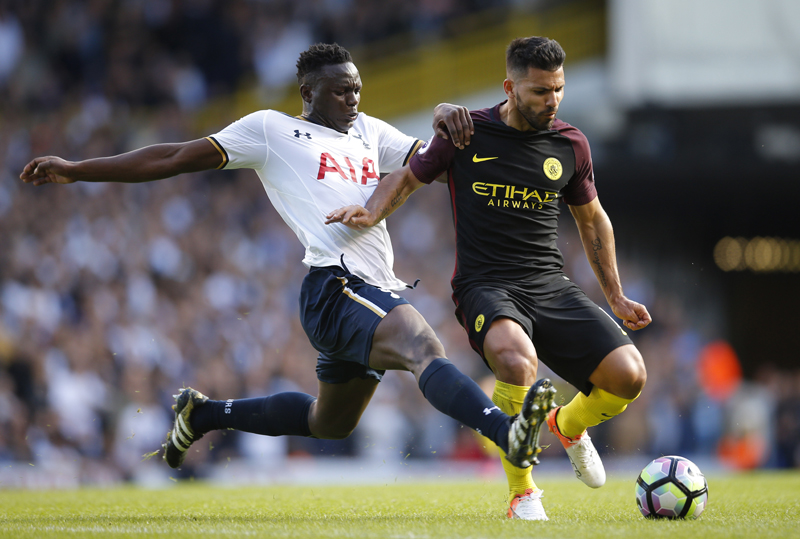 Manchester City's Sergio Aguero in action with Tottenham's Victor Wanyama. Photo: Reuters