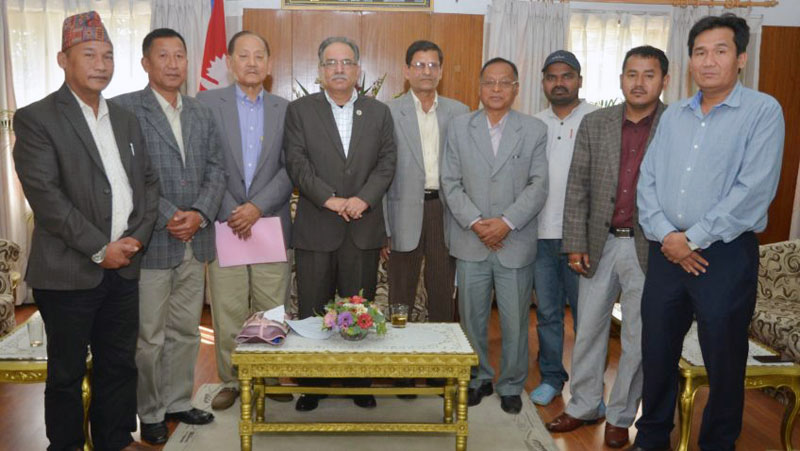 Prime Minister Puspa kamal Dahal receives a delegation representing Siraha district at PM's official residence in Baluwatar, Kathmandu on Saturday, October 29, 2016. Photo: PM's Secretarit
