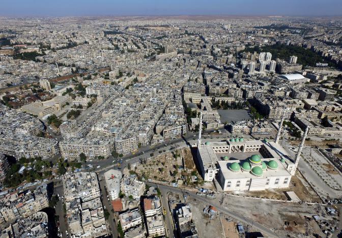 A general view taken with a drone shows a mosque where forces loyal to Syria's President Bashar al-Assad are stationed in Aleppo's government-controlled area of al-Masharqa, Syria October 20, 2016. REUTERS/Abdalrhman Ismail
