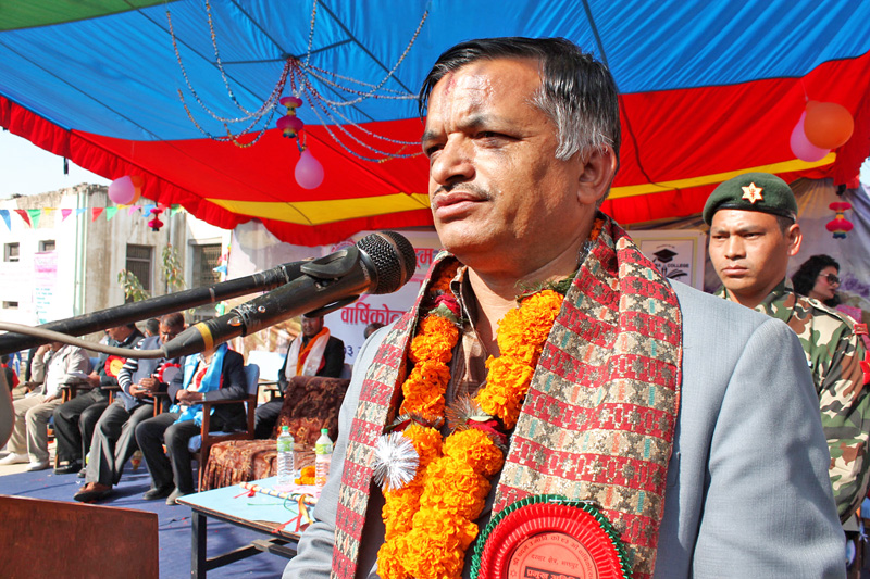 Minister for Education Dhaniram Paudel speaking at a programme in Bhaktapur, on Wednesday, November 23, 2016. Photo: RSS