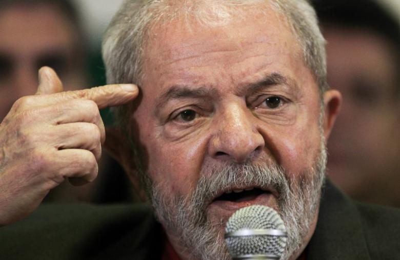 Brazil's former President Luiz Inacio Lula da Silva talks to the journalists during a press conference in Sao Paulo, Brazil, September 15, 2016. REUTERS/Fernando Donasci
