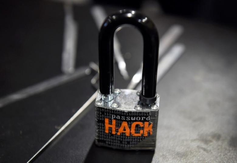 A padlock is displayed at the Alert Logic booth during the 2016 Black Hat cyber-security conference in Las Vegas, Nevada, US, on August 3, 2016. Photo: Reuters