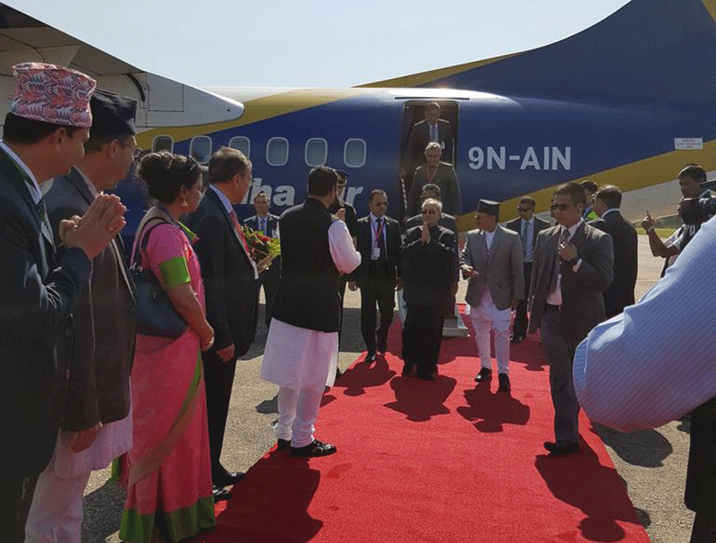 Indian President Pranab Mukherjee being welcomed in Janakpur on Friday, November 04, 2016. Photo: Embassy of India in Nepal 