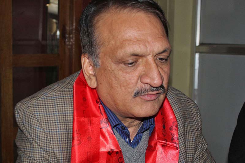 Minister for Foreign Affairs Prakash Sharan Mahat speaks to the media in Chitwan, on Wednesday, December 14, 2016. Photo: RSS