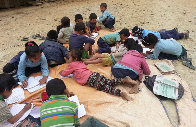 A class in progress under the open sky in Jaleshwori Primary School, Khotang, on Thursday, December 29, 2016. Photo: THT