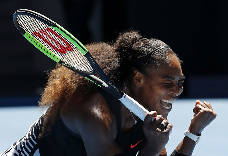 United States' Serena Williams celebrates her win over Britain's Johanna Konta during their quarterfinal at the Australian Open tennis championships in Melbourne, Australia, on Wednesday, January 25, 2017. Photo: AP