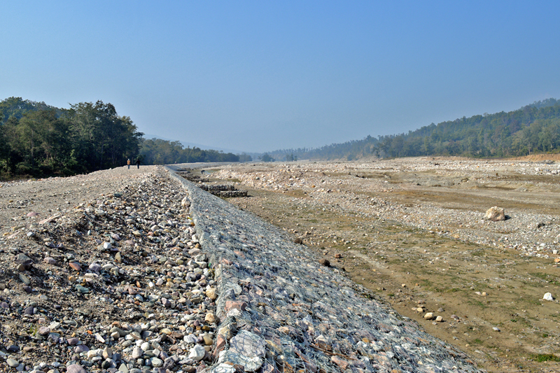 An embankment is being constructed to save the Chure region from soil erosion along the Rangun River in Parshuram Municipality in Dadeldhura district, on Friday, January 13, 2017. Photo: RSS