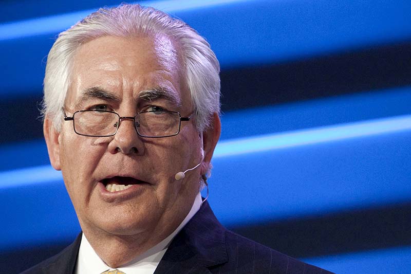 File-ExxonMobil Chairman and CEO Rex Tillerson speaks during the IHS CERAWeek 2015 energy conference in Houston, Texas, US on April 21, 2015. Photo: Reuters