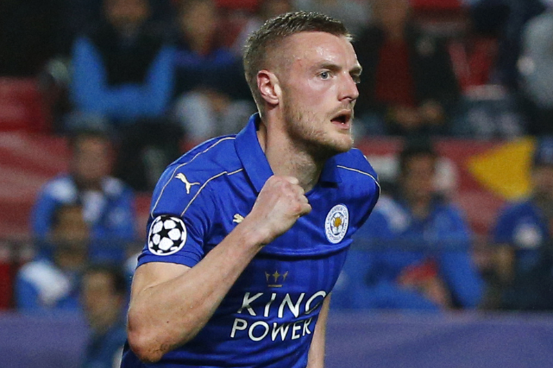 Leicester City's Jamie Vardy celebrates scoring their first goal. Photo: Reuters