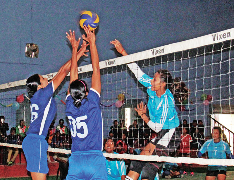 Players of NPC and Indian Railway (left) in action during the PM Cup Volleyball Tournament in Nepalgunj. Photo: THT