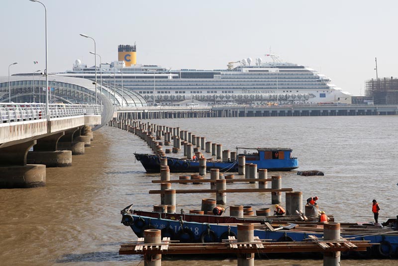 Cruise Costa Serena carrying Chinese passengers who refused last week to disembark on the resort island of Jeju, is seen back at Wusongkou port in Shanghai, China, on March 14, 2017. Photo: Reuters