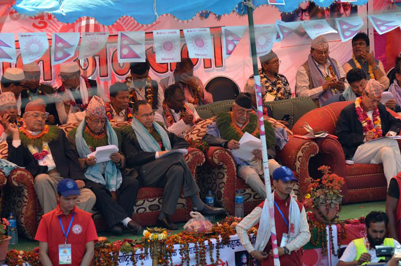 CPN-UML leaders including KP Sharma Oli attend a function under the Mechi-Mahakali National Campaign in Dhangadhi of Kailali on Thursday, March 16, 2017. Photo: Tekendra Deuba
