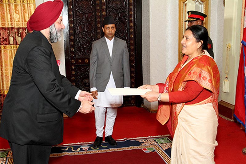 Newly appointed Indian Ambassador to Nepal Manjeev Singh Puri submits his letters of credence to President to Bidya Devi Bhandari, at the Sheetal Niwas in Kathmandu, on Sunday, March 26, 2017. Courtesy: President's Office