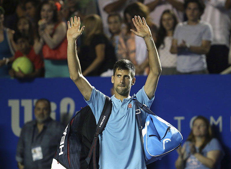 Serbia's Novak Djokovic greets the crowd as he leaves the court after loosing against Australia's Nick Kyrgios a quarterfinal match of the Mexican Tennis Open in Acapulco, Mexico, on Thursday March 2, 2017. Photo: AP