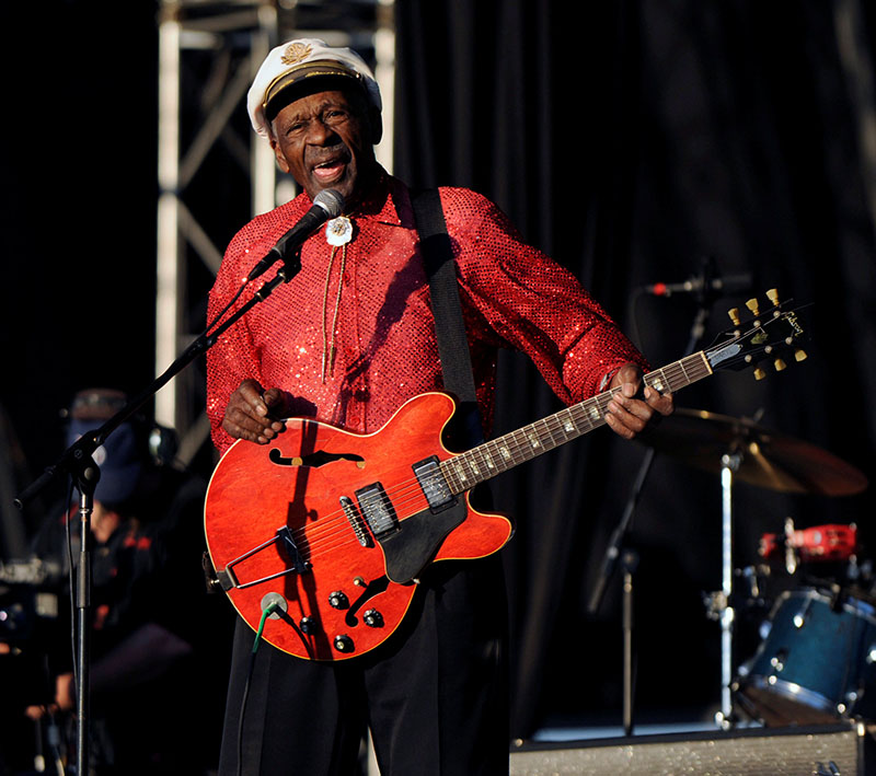 Chuck Berry performs at Virgin Mobile Festival in Baltimore, Maryland, on August 9, 2008. Photo: Reuters