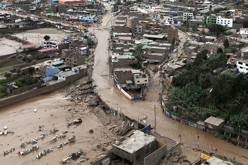 Aerial view after a massive landslide and flood in the Huachipa district of Lima, Peru, on Thursday, March 17, 2017. Photo: Reuters