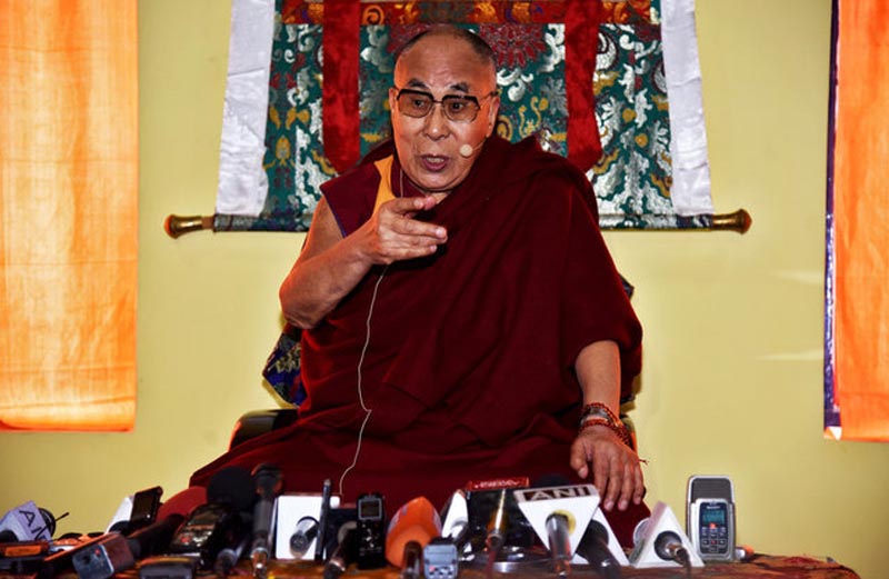 Tibetan spiritual leader Dalai Lama speaks at a press conference after delivering teachings at Yiga Choezin, in Tawang, in the northeastern state of Arunachal Pradesh, India April 8, 2017. Photo: Reuters