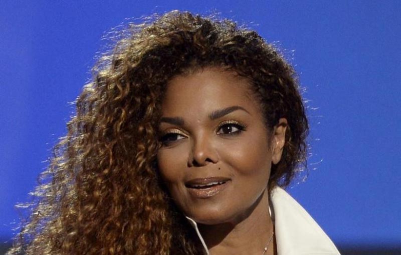 Janet Jackson accepts the Ultimate Icon Award during the 2015 BET Awards in Los Angeles, California, on June 28, 2015. Photo: Reuters/File