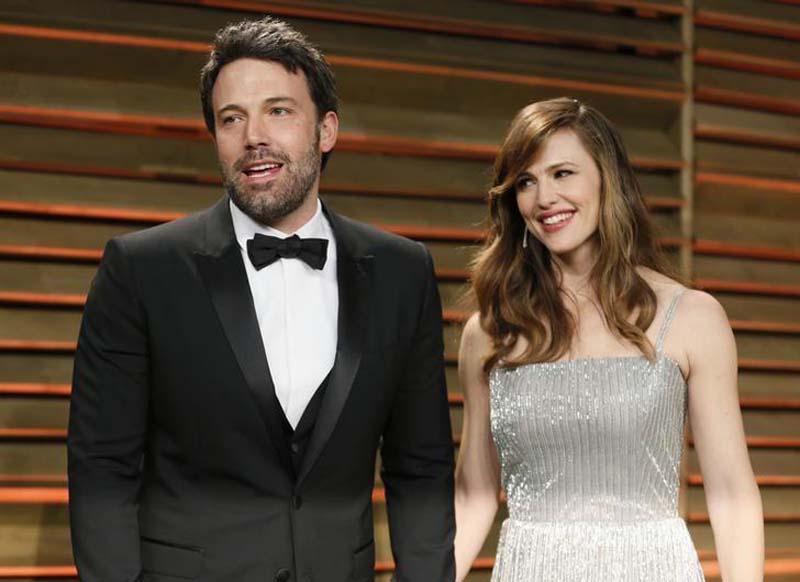 Actor Ben Affleck and his wife, actress Jennifer Garner arrive at the 2014 Vanity Fair Oscars Party in West Hollywood, California, on March 2, 2014. Photo: Reuters/File