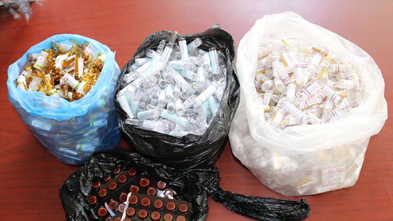 Controlled pharmaceutical drugs- 1,128 ampuls of Diazepam, Phenargone and Buprenorphine and 162 tablets of Nitrazepam- recovered by  Narcotics Control Bureau of Nepal Police. Photo Courtsey : NCB