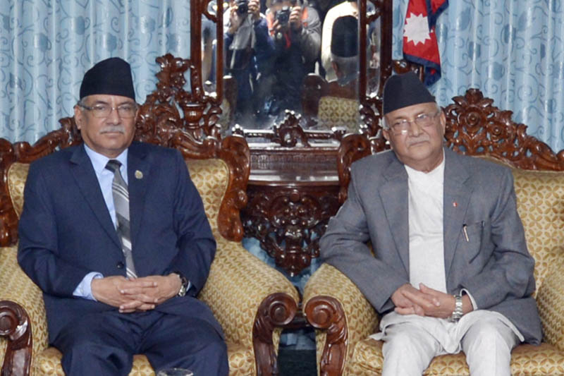 Prime Minister Pushpa Kamal Dahal (left) holds meeting with main opposition party CPM-UML Chairman KP Sharma Oli at Speaker's Office in Singha Durbar, Kathmandu, on Thursday, May 4, 2017. Courtesy: PM's Secretariat