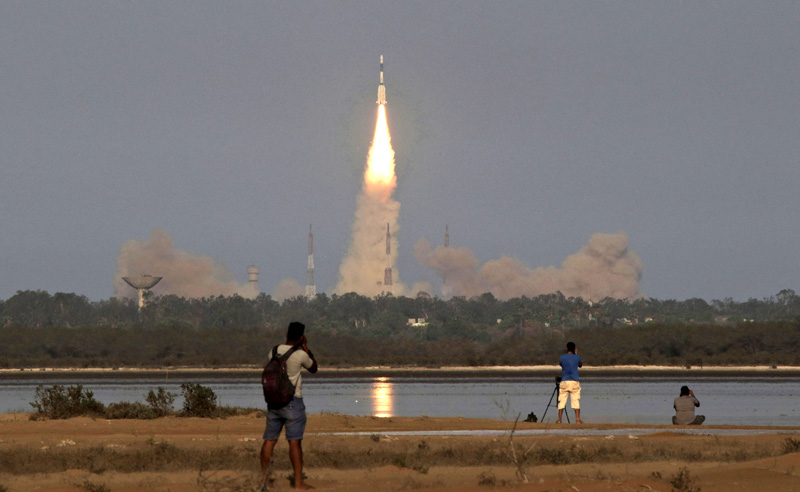 The Geosynchronous Satellite Launch Vehicle (GSLV-F09) carrying the South Asia Satellite lifts off from the Satish Dhawan Space Centre in Sriharikota, India, on Friday, May 5, 2017. Photo: AP