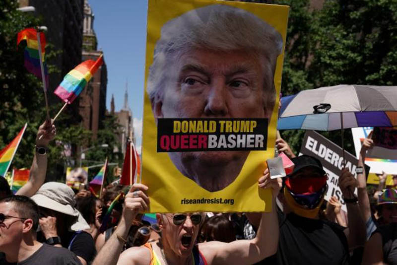 Participants take part in the LGBT Pride March in the Manhattan borough of New York City, US, on June 25, 2017. Photo: Reuters
