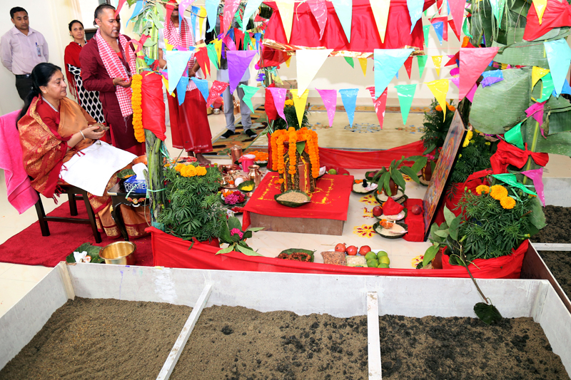 President Bidya Devi Bhandari performs the Ghatasthapana rituals at Shital Niwas, on Thursday, September 21,2017. Photo: RSS
