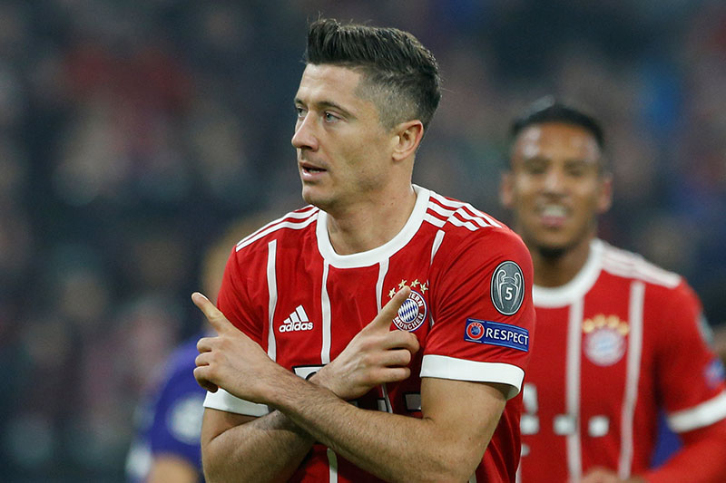 Bayern Munich's Robert Lewandowski celebrates scoring their first goal from the penalty spot. Photo: Reuters
