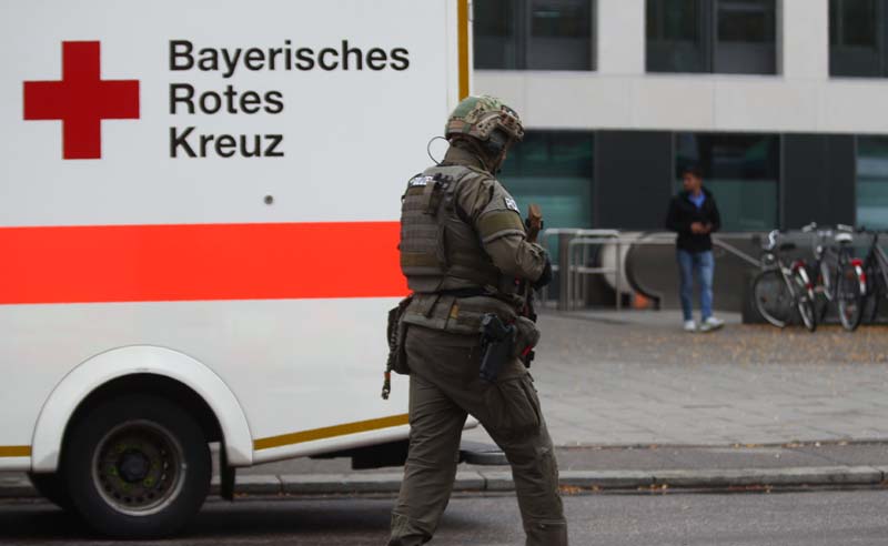 A special German police officer is pictured at the site where earlier a man injured several people in a knife attack in Munich, Germany, on October 21, 2017.  Photo: Reuters