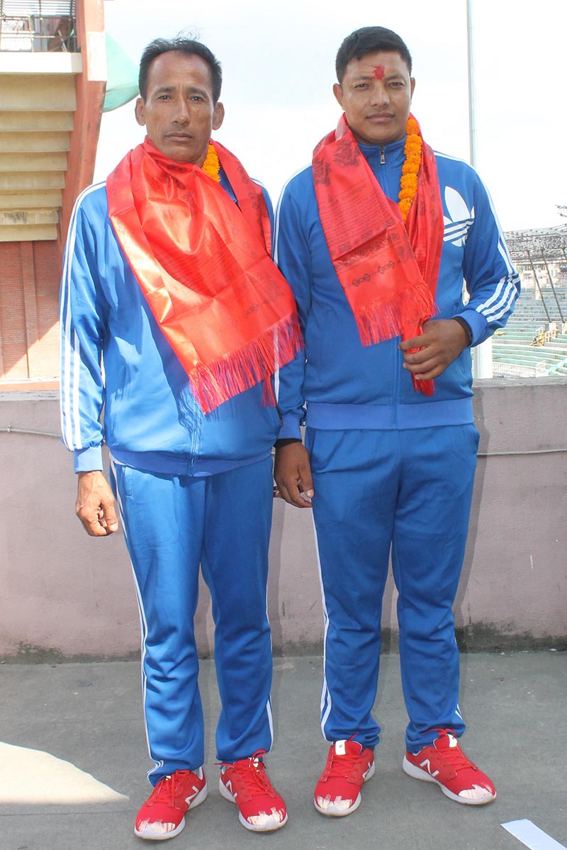Judo player Shreeram Makaju (right) and coach Ganga Bahadur Dangol at a farewell programme in Kathmandu on Tuesday, October 3, 2017. Photo: THT