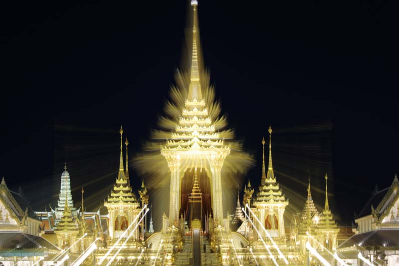 The Royal Crematorium site for the late King Bhumibol Adulyadej is seen near the Grand Palace in Bangkok, Thailand, on October 20, 2017. Zoomed image is taken with slow shutter speed. Photo: Reuters