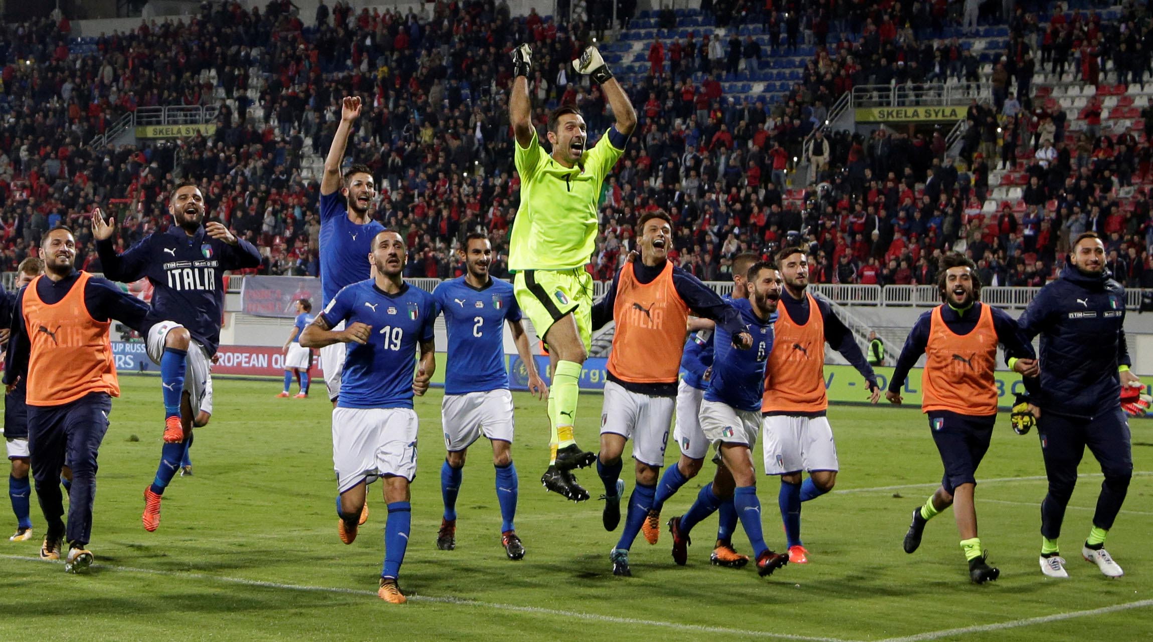 Italy celebrate after the match during the 2018 World Cup Europe Qualifications match between Albania and Italy, at Loro Borici Stadium, Shkoder Albania, on October 9, 2017. Photo: Reuters