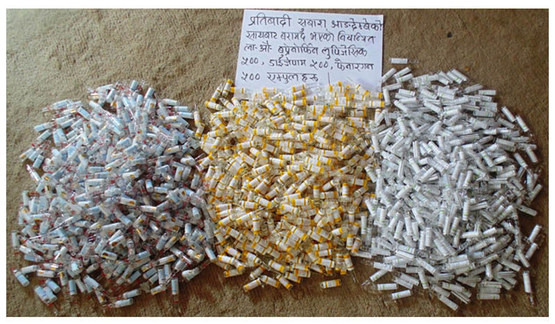 Police keep on display the 1500 ampoules of controlled pharmaceutical drugs seized from Tokha of KMC-5, on Sunday, October 16, 2017. Photo: NCB