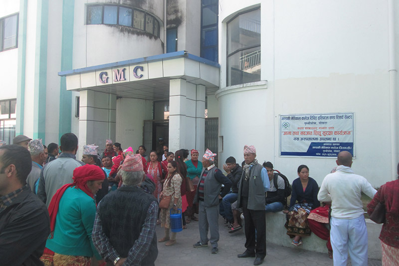 Gandaki Medical College, tense after patient collapsed during treatment, in Pokhara, on Friday, November 03, 2017. Photo: Rishi Ram Baral