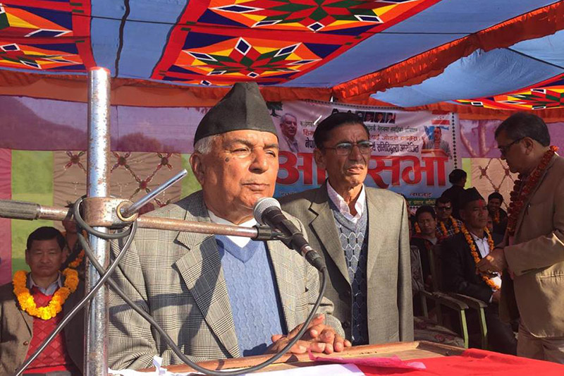Nepali Congress senior leader Ram Chandra Paudel addressing an election rally in Lamjung district, on Monday, November 20, 2017. Photo: Ramji Rana