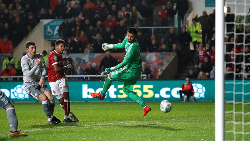 Bristol City's Korey Smith scores their second goal during the Carabao Cup quarter-final match between Bristol City and Manchester United, at Ashton Gate Stadium, in Bristol, Britain, on December 20, 2017. Photo: Action Images via Reuters