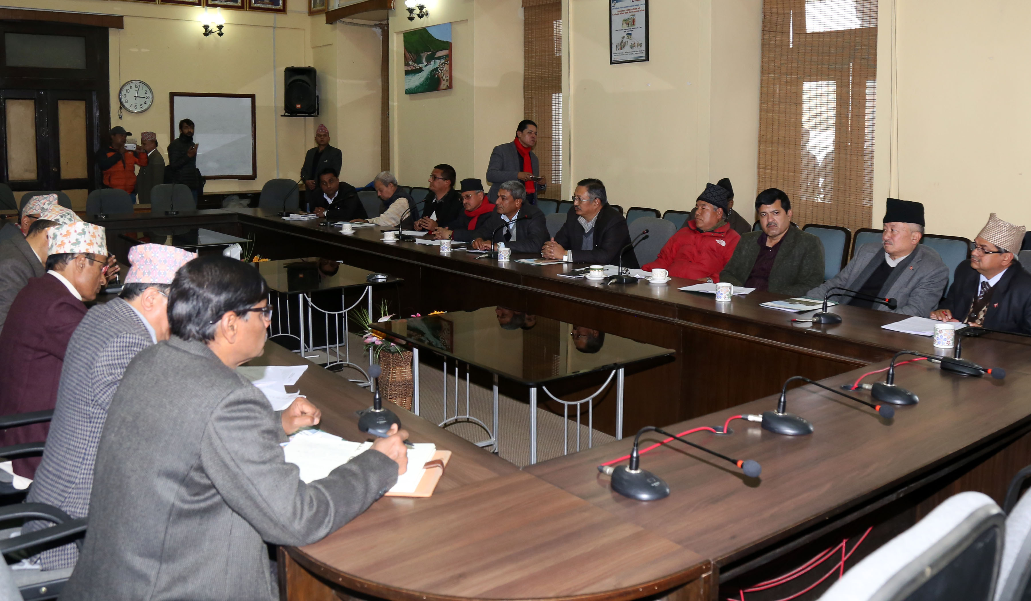 A meeting of various five political parties held at Election Committee on Tuesday, to discuss about the preparations, programmes and processes of the February 7 National Assembly ( NA) elections. January 16, 2018. Photo: RSS