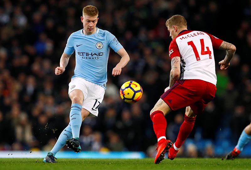 Manchester City's Kevin De Bruyne in action with West Bromwich Albion's James McClean during the Premier League match between Manchester City and West Bromwich Albion, at Etihad Stadium, in Manchester, Britain, on January 31, 2018. Photo: Action Images via Reuters