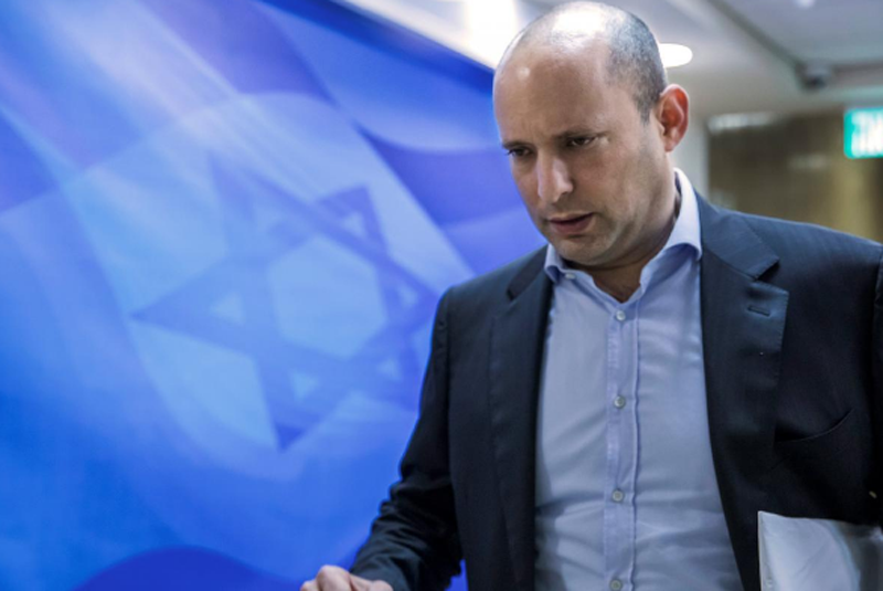 Israeli Education Minister Naftali Bennett enters the weekly cabinet meeting at the Prime Minister's office in Jerusalem February 4, 2018. Photo: Reuters 