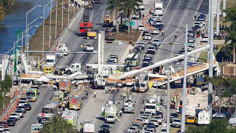 Aerial view shows a pedestrian bridge collapsed at Florida International University in Miami, Florida, US, on March 15, 2018. Photo: Reuters